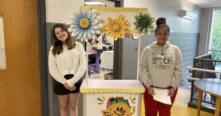 Teacher uses student-made taco bars to ‘feed’ business class