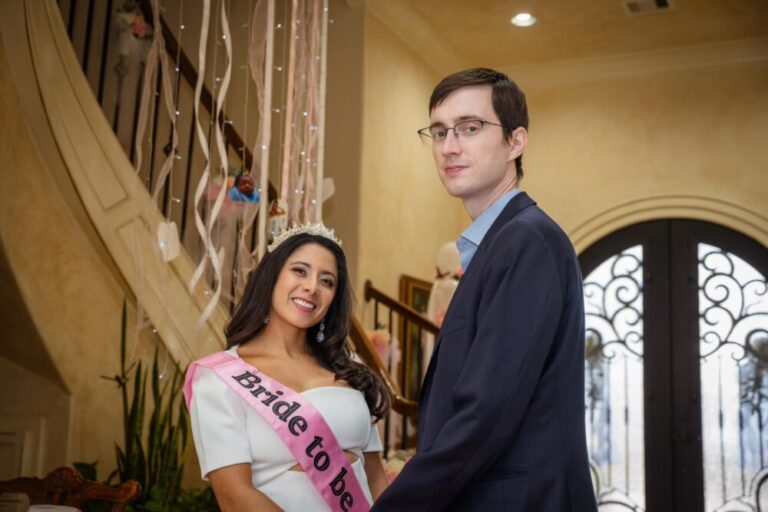 Mayor Whitmire says Lina Hidalgo’s ‘nerd’ comment about her fiancé was a ‘lighthearted moment’ – Houston Public Media