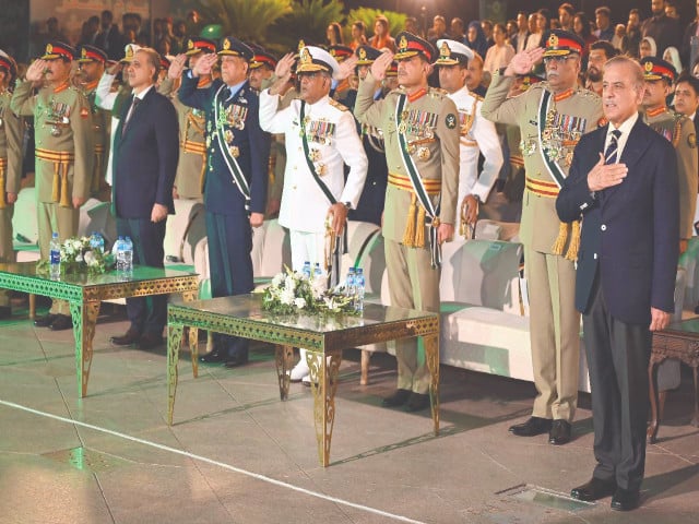 PM asks India to bury the hatchet