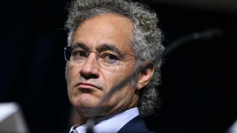 Palantir comms chief calls company’s political shift ‘concerning’