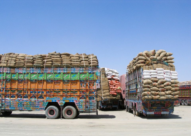 Pak-Afghan border closures push up prices of essentials