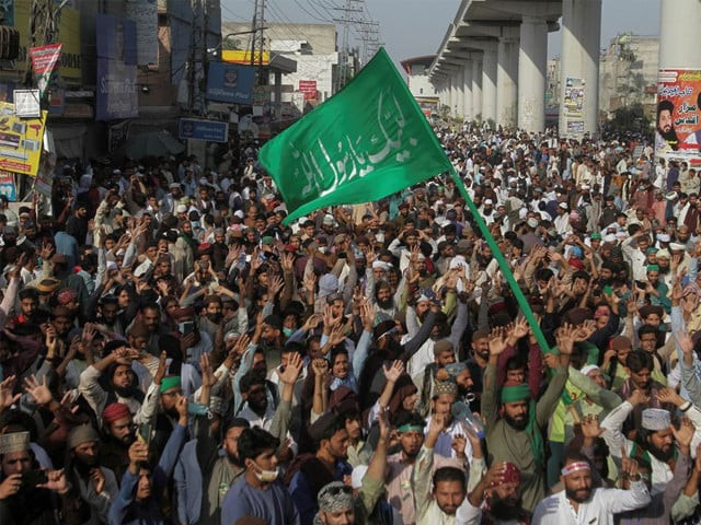 Interior ministry notifies ban on TLP after federal cabinet approval