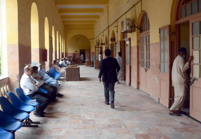 Bajwa leads with 1,362 votes