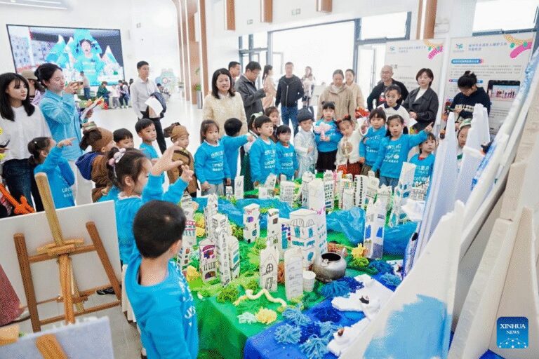 Various activities held across China to hail World Children’s Day-Xinhua