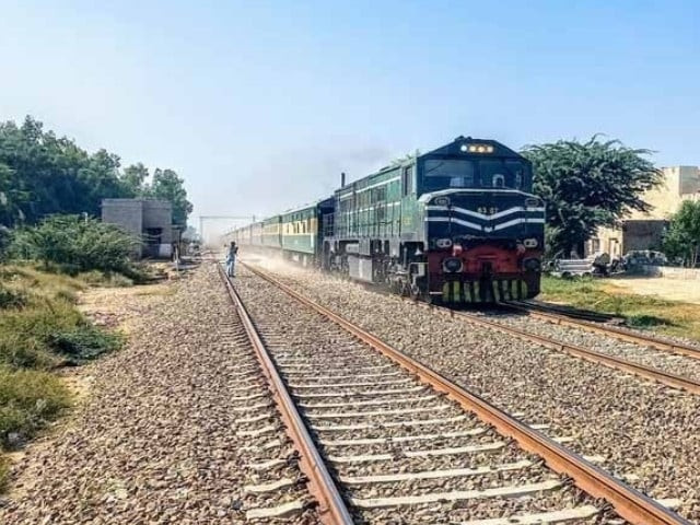 20 Pakistan Railways officials, retired officers named in bogus allotment scam