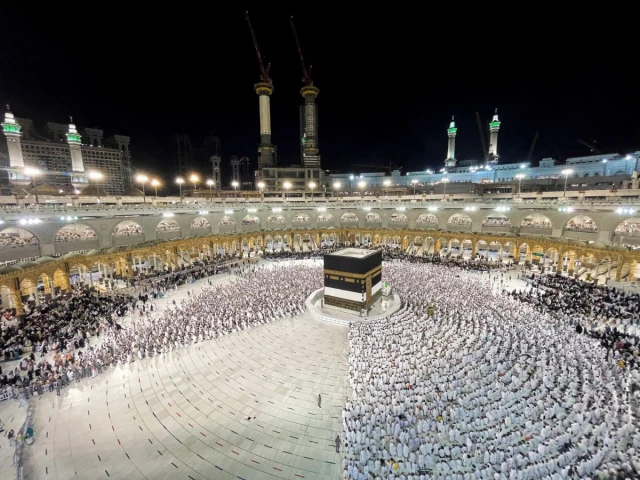 42 Hyderabad Umrah pilgrims feared dead in Mecca–Madinah bus crash