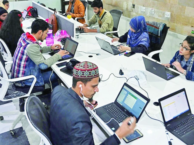 Only 41% experts get digital threat training