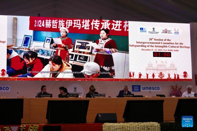 China’s Hezhen Yimakan storytelling inscribed on UNESCO Representative List-Xinhua