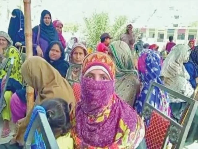 10m women get BISP bank accounts