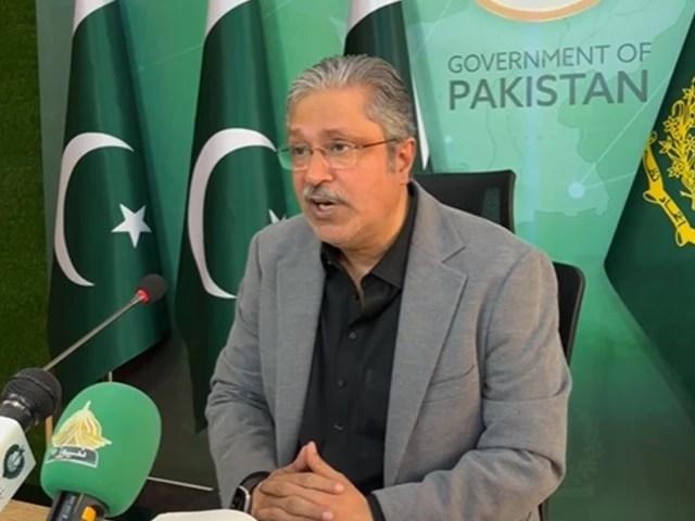 Govt shuts door on talks with Imran Khan, considers transferring him from Adiala Jail