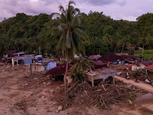 death toll in Southeast Asia nears 1,300