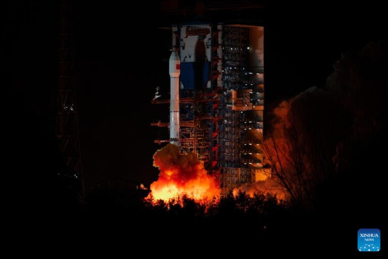 China launches new communication technology test satellite-Xinhua