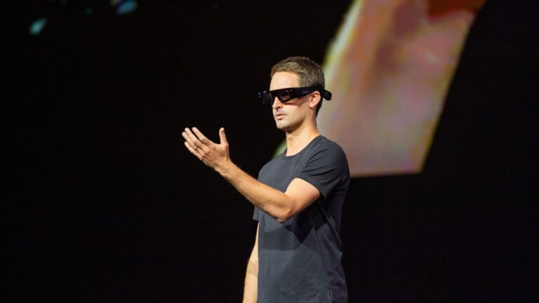 Snap establishes Specs subsidiary for its AR glasses