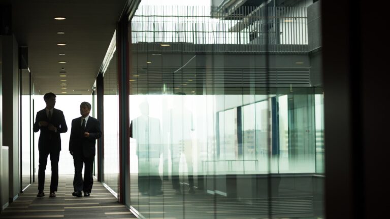 When ultra rich hire family members, what to pay them can be tricky