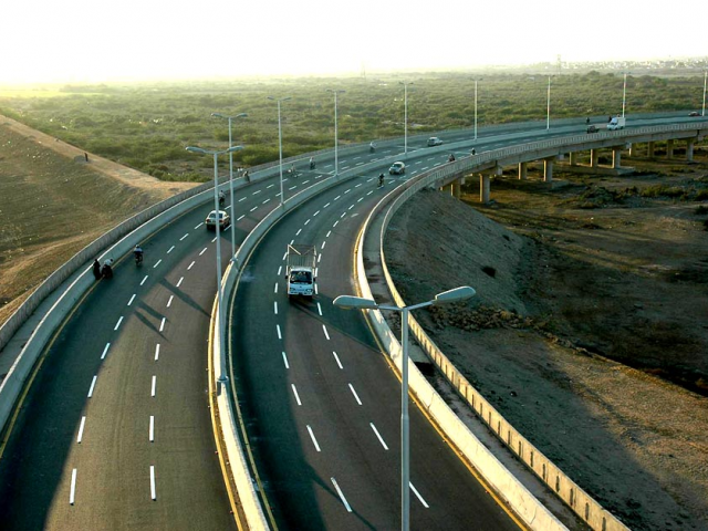 Rs465b Lahore-Bahawalnagar motorway faces scrutiny over unmet guidelines, resource concerns