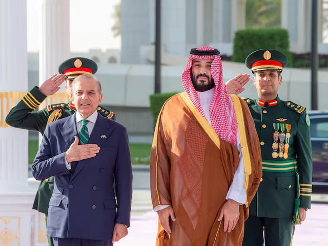 Pakistan, Saudi Arabia discuss converting $2bn loans into JF-17 fighter jet deal