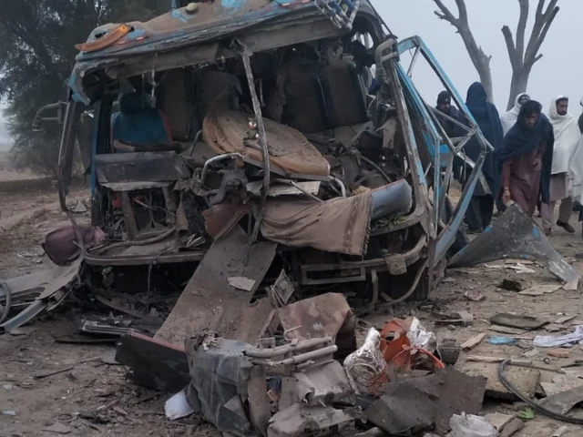 Factory worker killed, eight hurt in Lakki Marwat blast on cement company bus