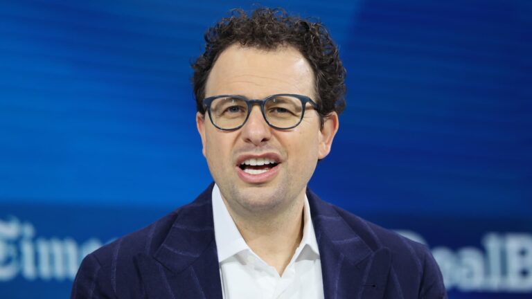 Anthropic lose-lose situation in Pentagon demand for AI policy change