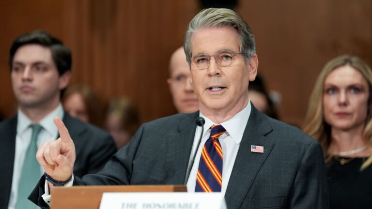 Senate should proceed with Warsh hearings for Fed chair: Bessent