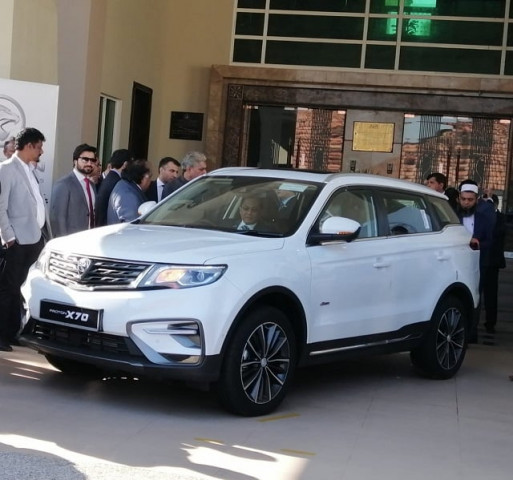 Carmaker fails to refund millions in customer deposits