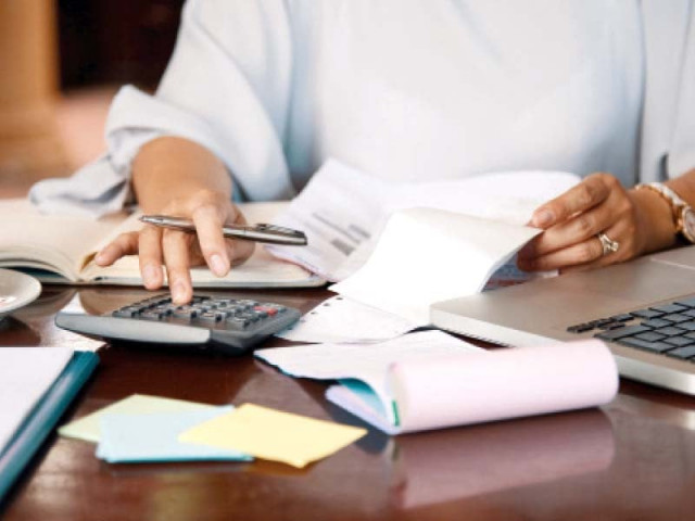 The IMF programme dilemma