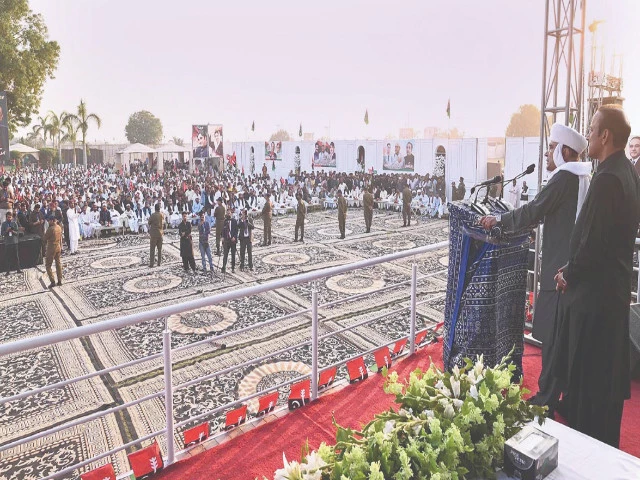 President warns of looming internal, external threats