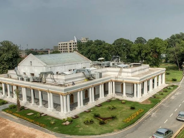 Govt employees’ sit-in enters 3rd day