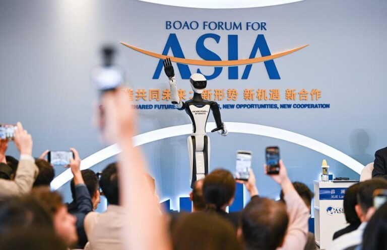 Asian economic forum calls for boosting cooperation, multilateralism amid tariff hikes-Xinhua