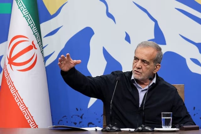 Pakistan delivered US proposal to Iran, senior Iranian source tells Reuters