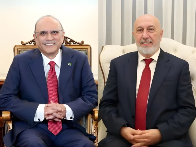 President Zardari congratulates Iraqi President Nizar Amidi on winning election